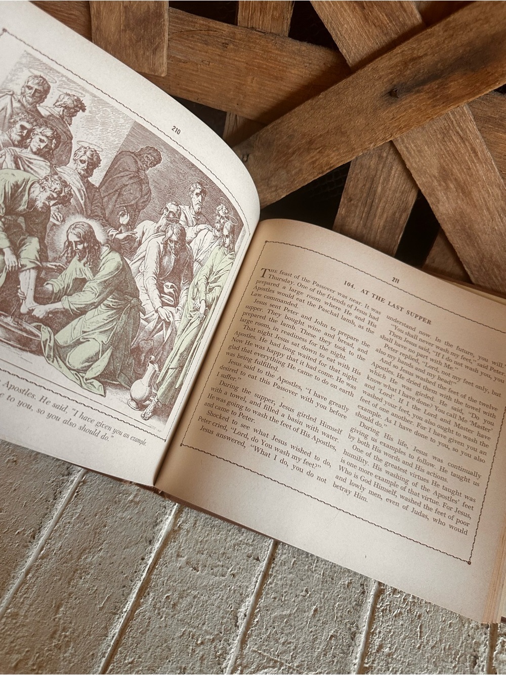 Vintage 1950 My Bible History In Pictures Bishop Morrow Catholic Hardcover Book - Picture 11 of 14